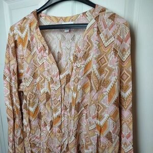 J. Jill  v neck front button minimalist pleated blouse. Size L